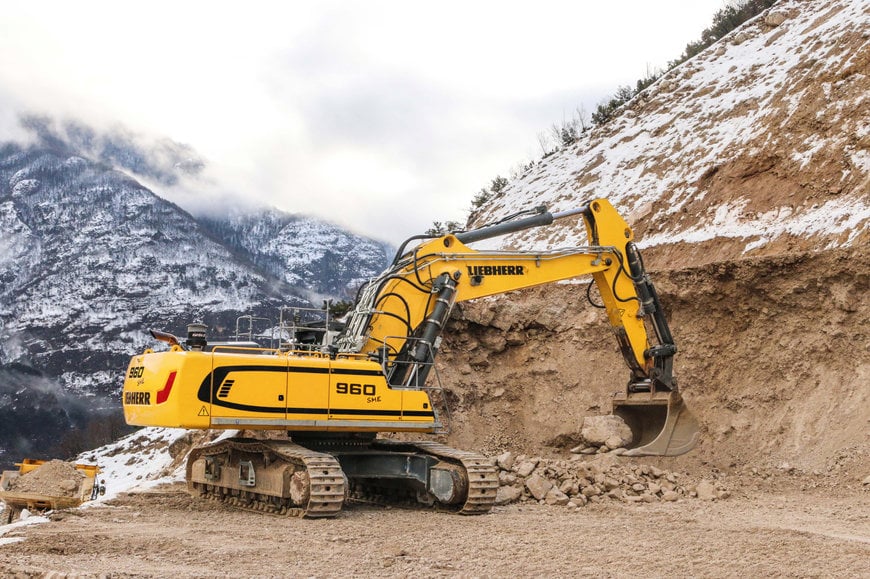 La pelle sur chenilles Liebherr R 960 SME se déploie sur le marché mondial